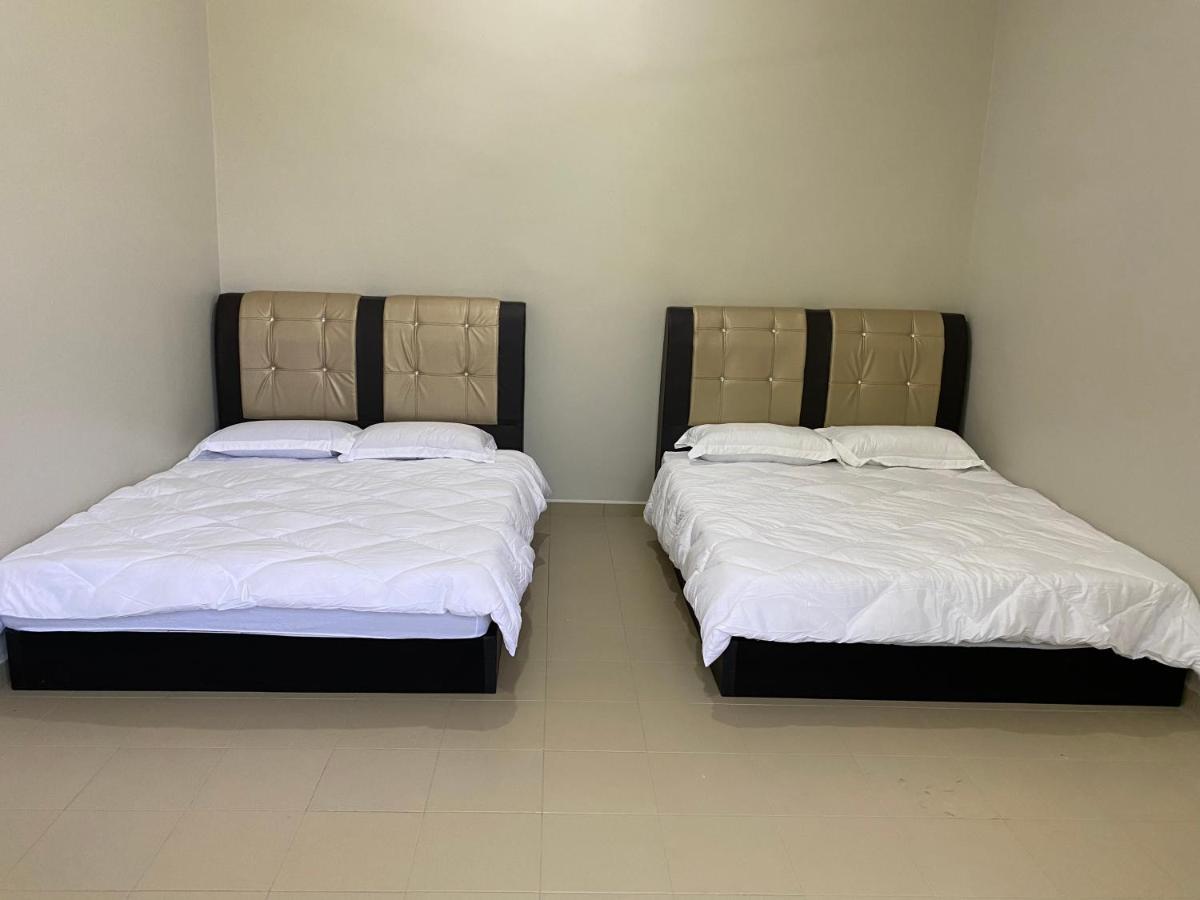 Sasuka Guesthouse Marang Exterior foto